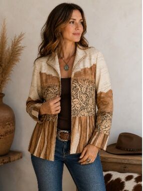 BUNDLE. Cold Water Creek XL Size 14 Faux Suede Western Jacket with 2 necklaces.